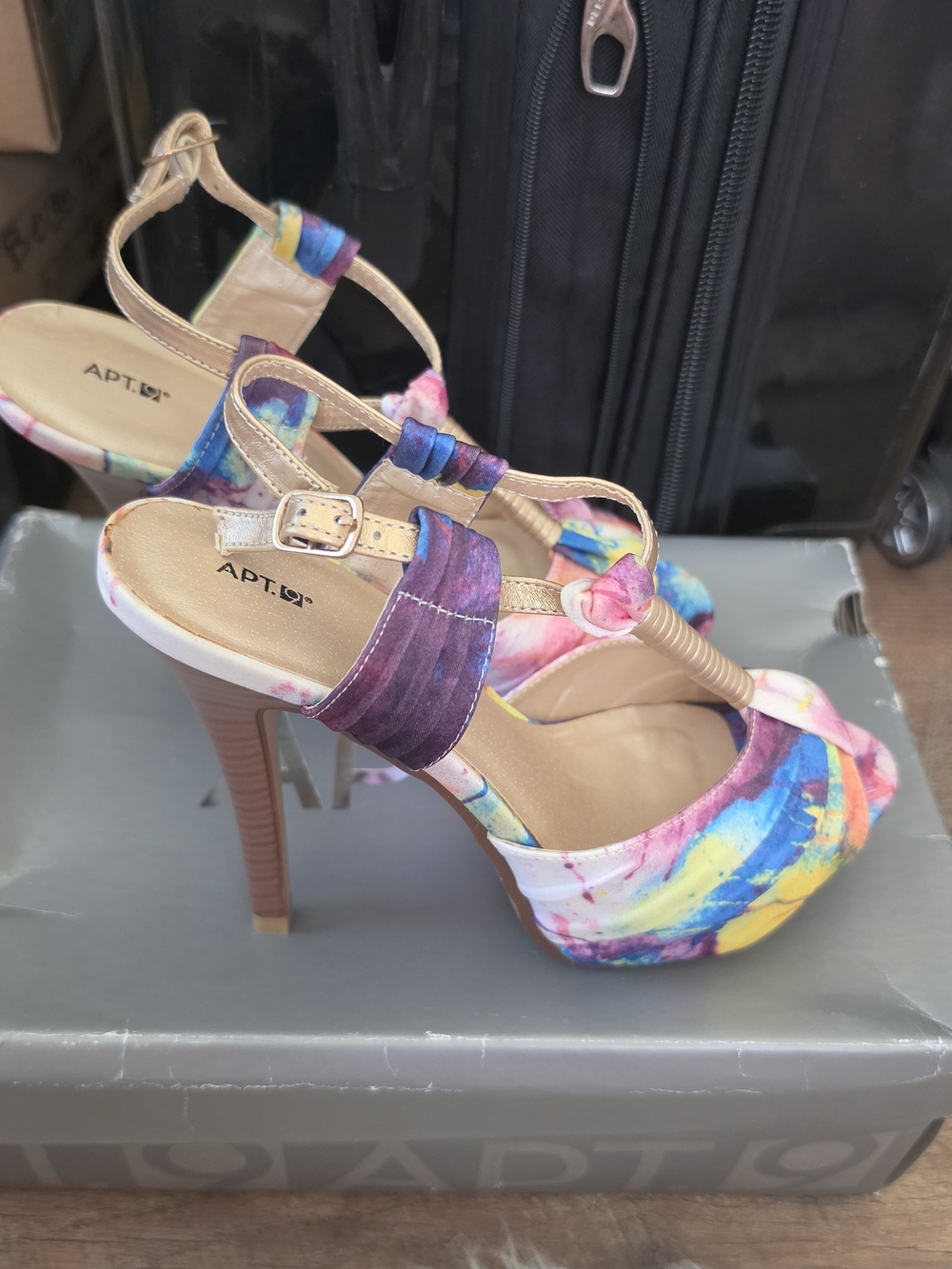 Apt. 9 Multicolor Watercolor Platform Heel Sandal